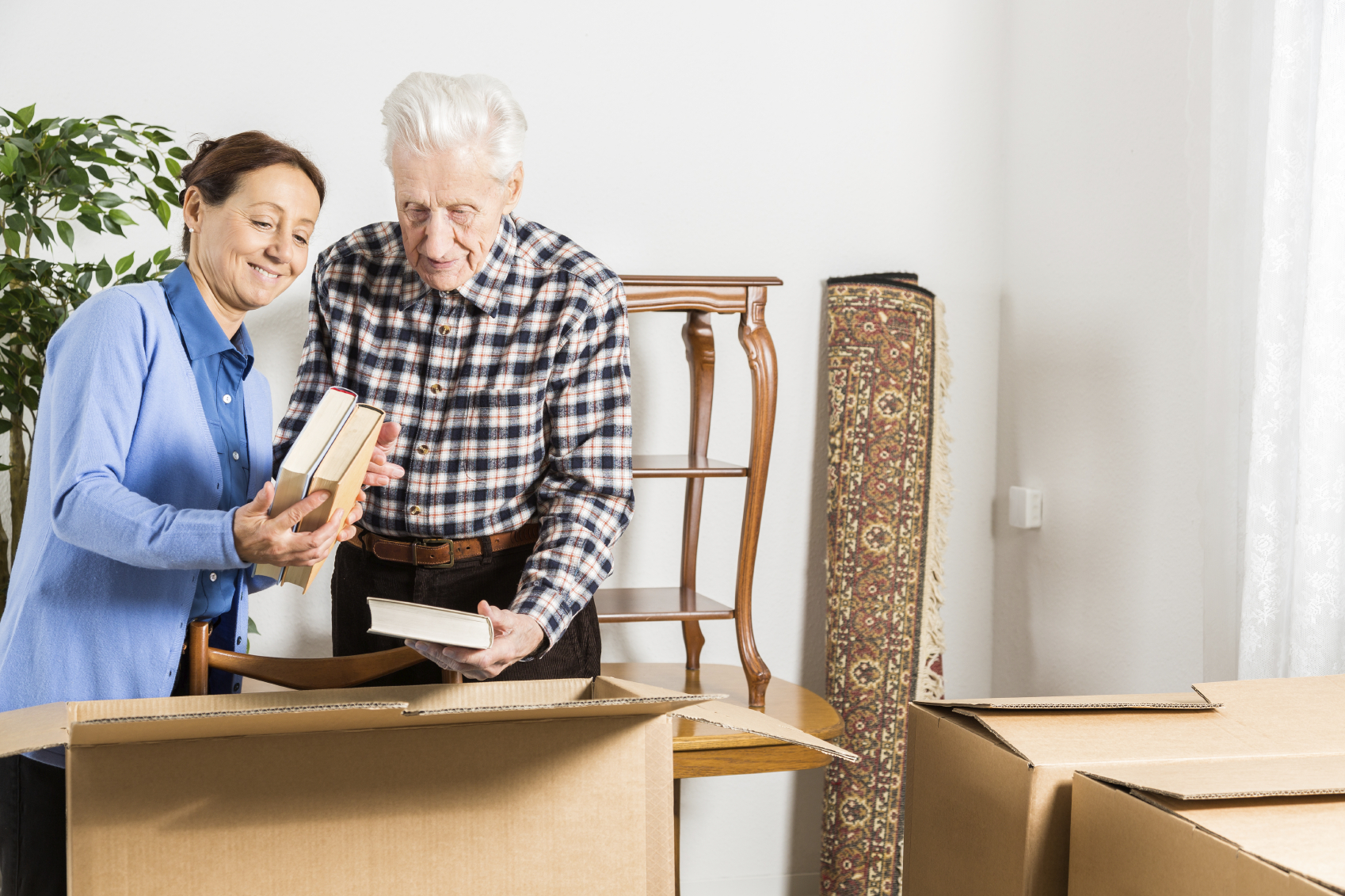 How To Help Seniors Moving In Chicago